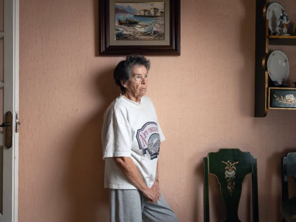 Muere Maricarmen, la anciana expulsada de su casa en España — Fractal Noticias